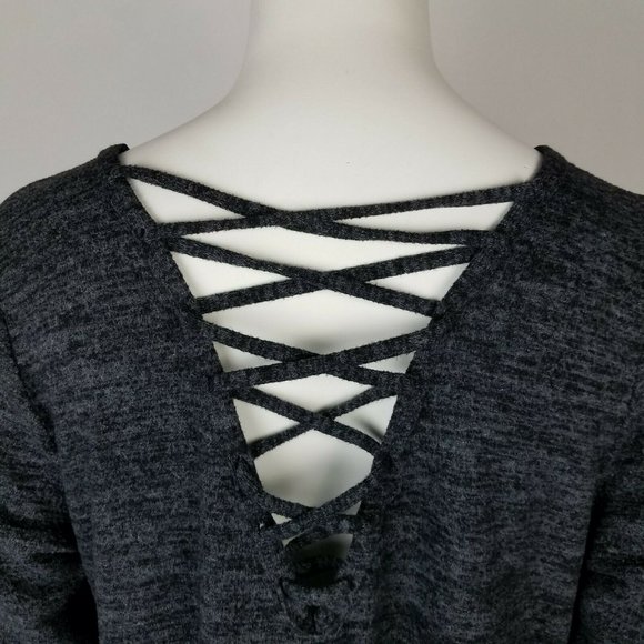 Torrid Womens Tee Super Soft Plush Lattice Back Black/Gray Size 3X - Picture 8 of 8